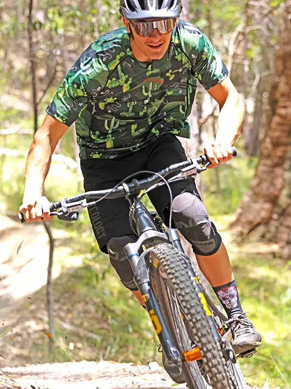 Totally Cactus Short Sleeve Green Camo MTB Jersey | Cycology AUS